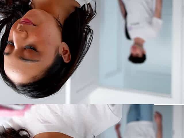 Teen stepsister makes it up to stepbro