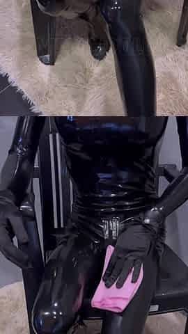 Femalemask Memii Latex catsuit