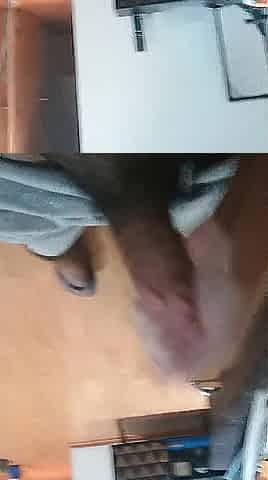 My girlfriend send me a clip and I couldn't avoid jerking off myself until I cum....