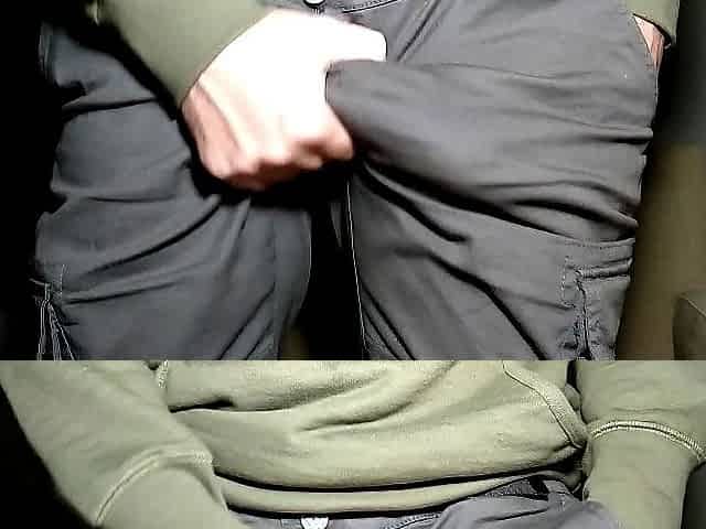 Bulge grabbing Shlong not Bulge shaping a thick large knob