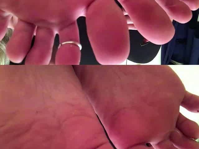 Couple pussys close to the Foot Fetish