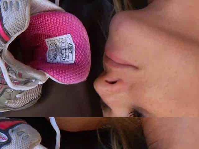 Retro lesbian foot fetish