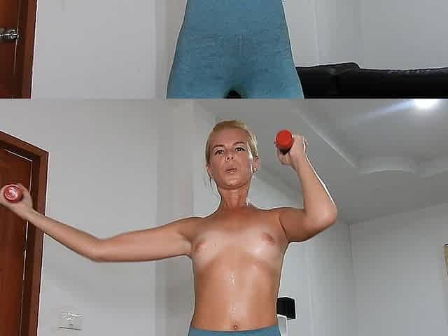 Sweaty & topless upper body workout
