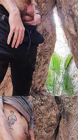 Public Hike Cum!