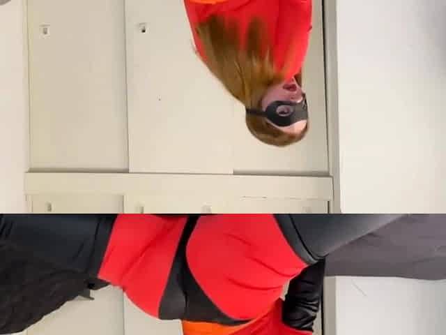 Redhead Elastigirl Cosplay Masturbation Video!