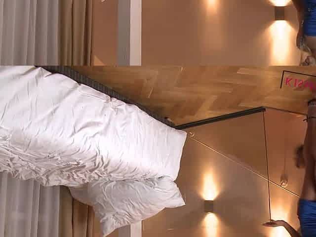 Marvelous mindful lesbo giving a kiss leads to intensive orgasms - Giving a kiss HD