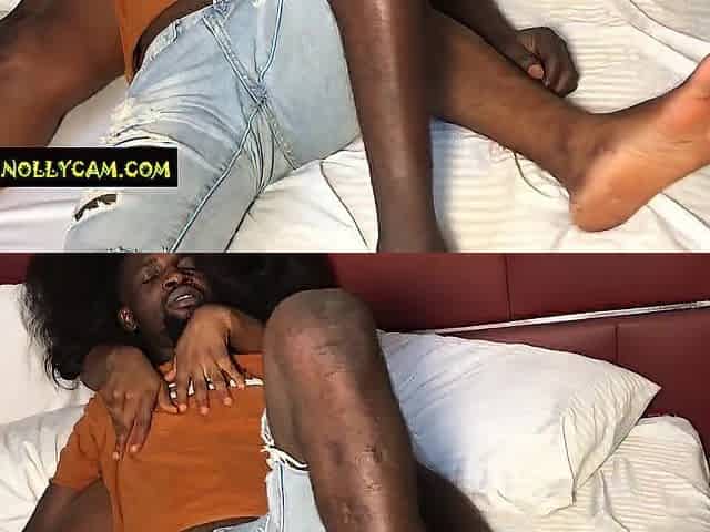 METALLIC GUY WITH THE SRONG COCK IF BEING HANDLED BY A PURE EBONY SNATCH