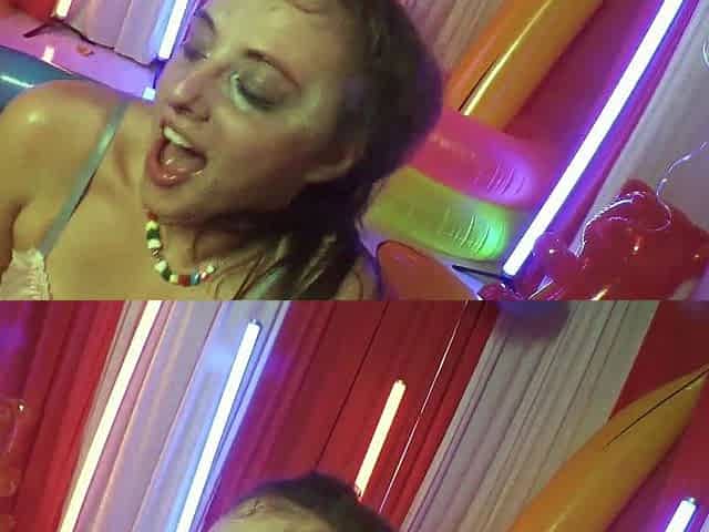 Amateur blonde schoolgirl fingers her hungry clam