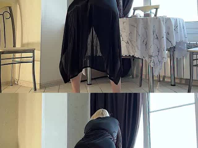 The large stepmom told poke it up her large booty.