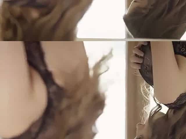 Mila Azul - Reflection In 4k