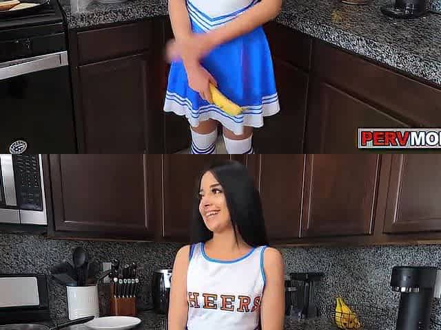 Stepmom Wants To Keep Her Stepson Motivated And There Is Only One Way With One Only And Perv-mom