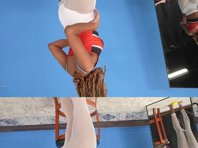 Black Babe Shows U 5 Couple of Pants on Her Worthy Booty