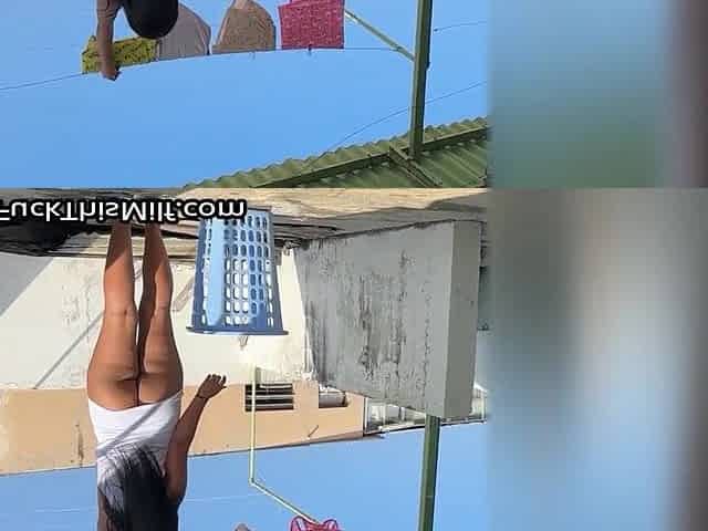I Spy On My Busty Neighbor While She Hangs The Clothes60fps - Blowjob