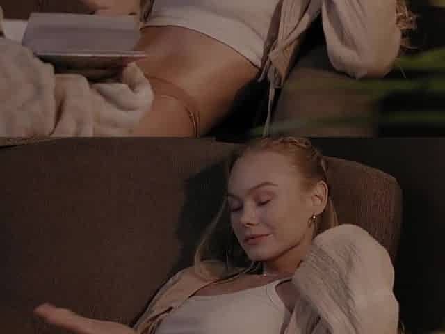Tiny blond plays with her enchanting juicy twat after reading a fresh chapter