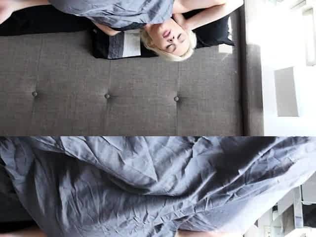SisLovesMe-Daily Blowjob From Elsa
