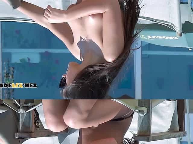 Perfect boobs and butt on this beautiful teenager nudist