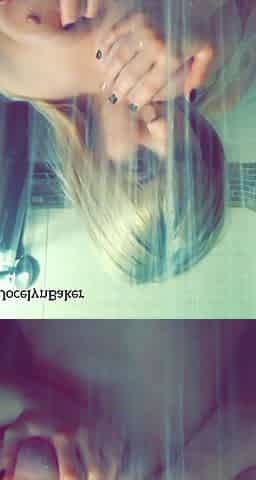 Ebony girl showers her big ass amp masturbating