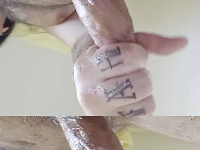 Johnny Cum's