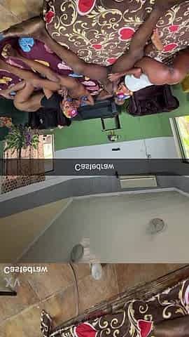 Foursome : 2 hawt naija hotties sharing bbc
