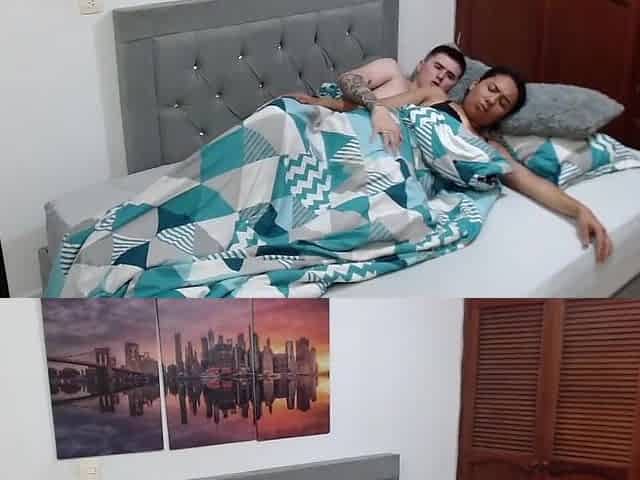 Horny couple records themselves having sex