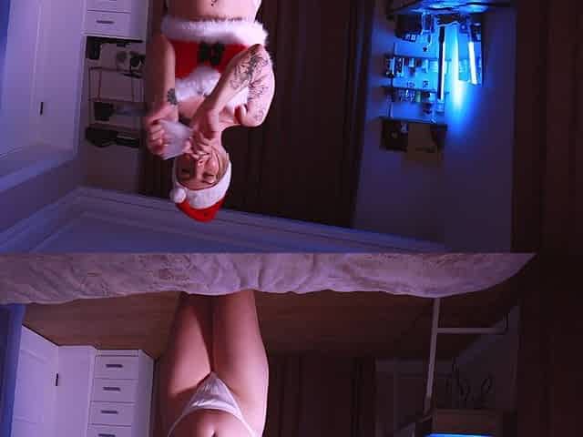 Blowjob From Secret Santa Andre Love.
