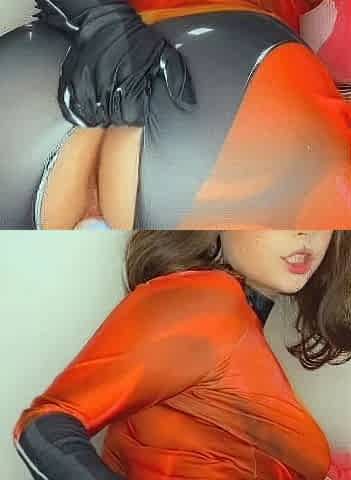 Mature asians up close toy and fingering masturbation action