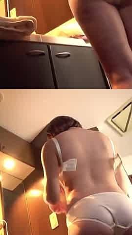 An Accidental Reveal in the Bath Sparks Heat Neither Adult Pretends Not to Feel Part1