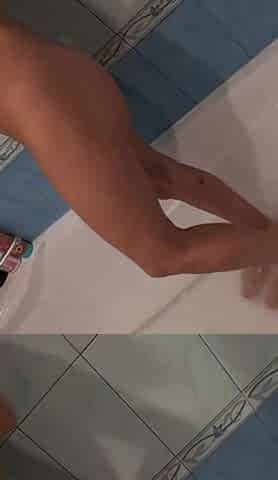 Gigi Helping You to Calm Down in Bathroom with Her Beautiful (18 Yeras Old) Teen Body