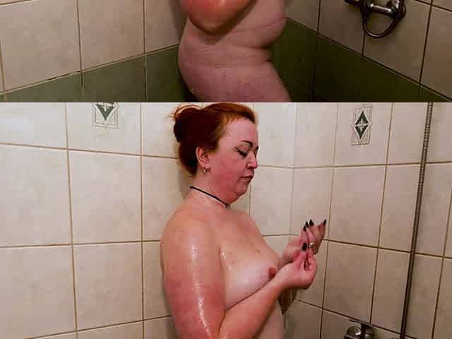 Naked Nicole Bunny in the Shower