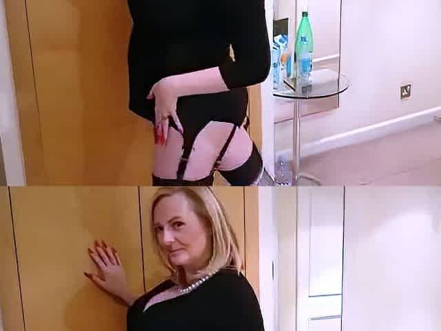 Busty Sexy Milf Solo Masturbation