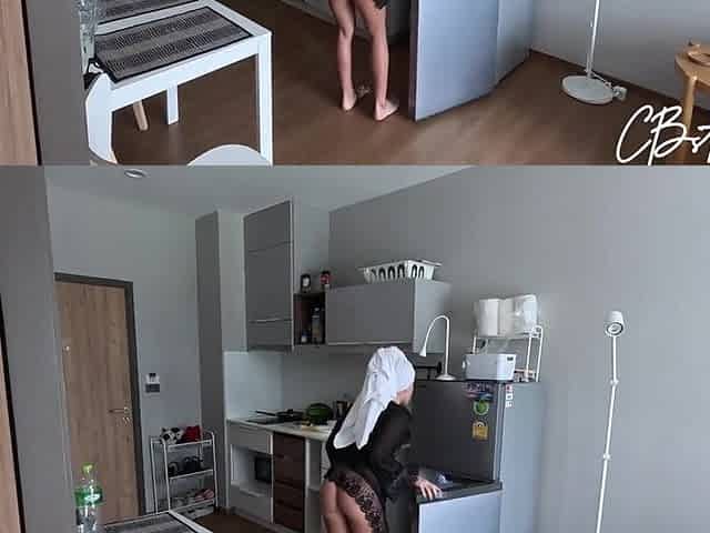 Stepson Screwed Stepmom the Kitchen during the time that That babe was Cooking Lunch