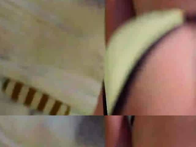 Jobearr bikini striptease