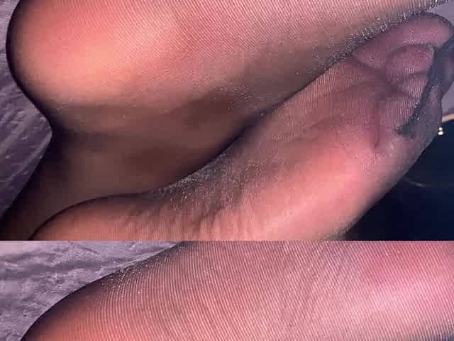 Feet in Black Pantyhose to Jerk off and Cum