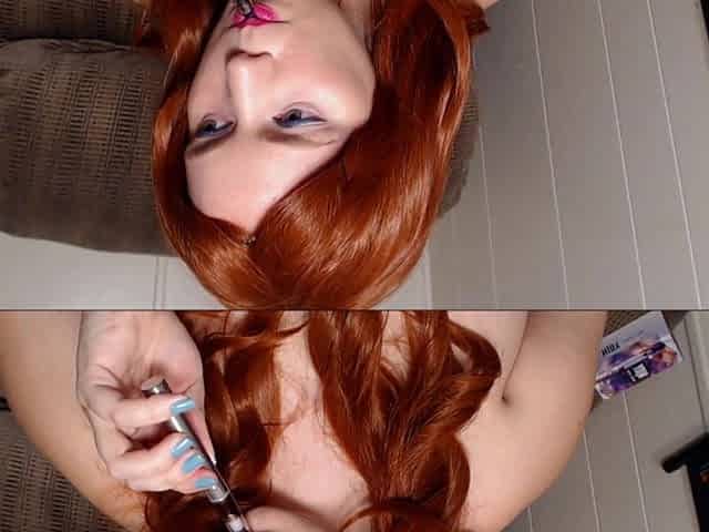 Smoking Redhead (wmv)