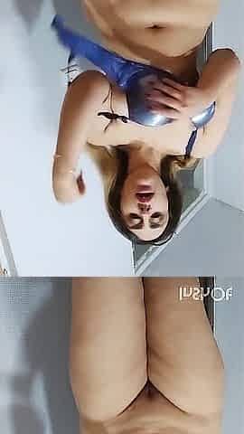 Horny Desi Bhabhi Showing Her Assets To Bf