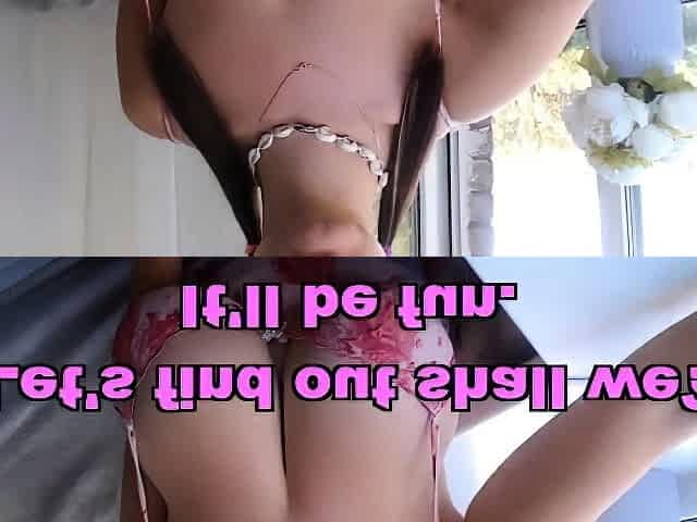 Big boob brunette masturbates on webcam
