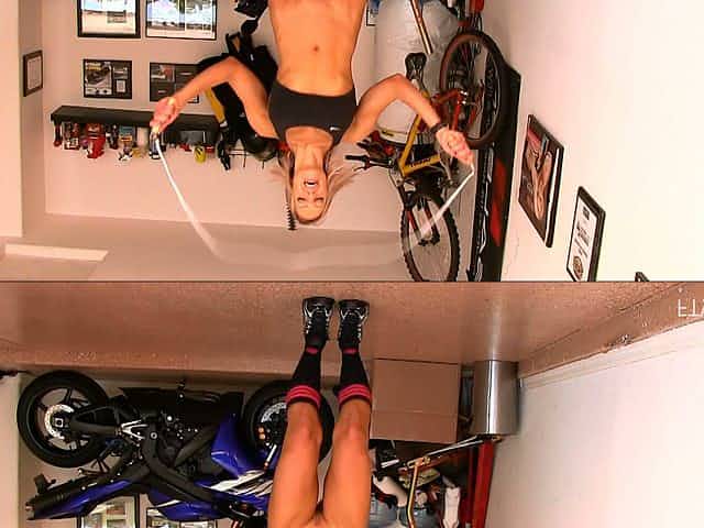 A fun girl jumps rope naked then fucks her pussy in public