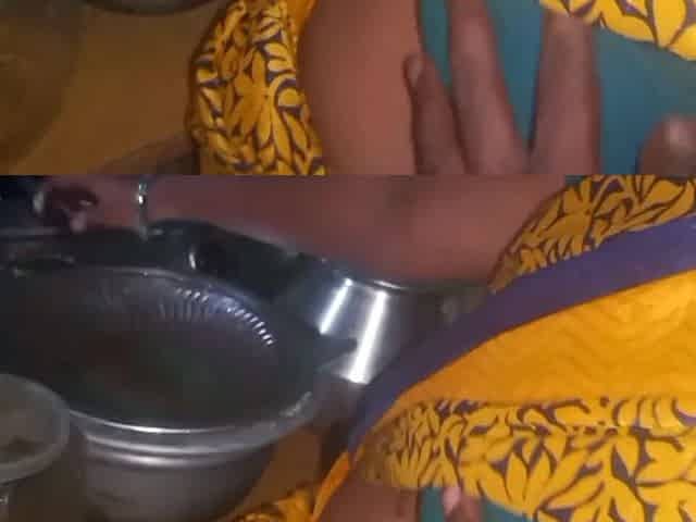 Desi Husband Who Squeezes His Wife's Breasts While She Cooks