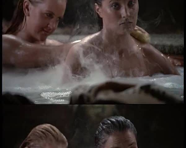 Lucy Lawless, Renee O'Connor - Xena: Warrior Princess s2e15