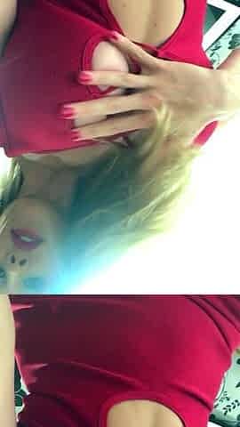 Gorgeous Mature Blonde Solo Masturbation