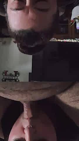 big beautiful woman likes to suck jock