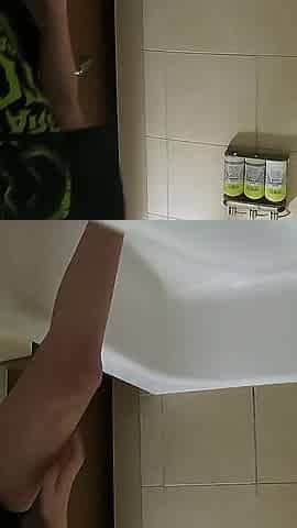 Pee Compilation Close Ups