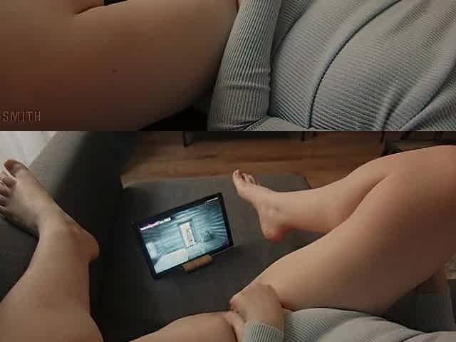 Masturbating Cutie See Comics Porn Until That babe Cums