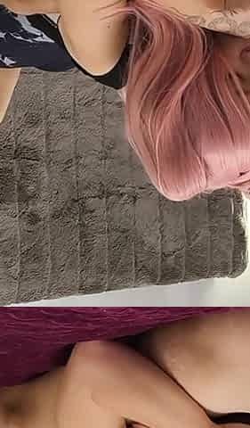 The Beauty Sucks My Cock Superbly and as a Reward I Treated Her to My Hot Sperm!
