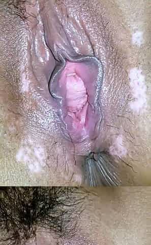 Big boobed babe masturbating