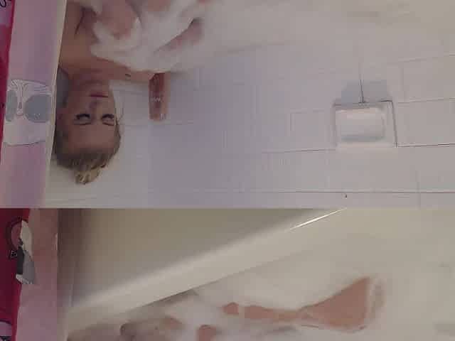 Amateur Teen Fleshly Bubble Washroom