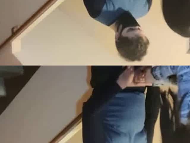 je la prend dans la cage d escalier