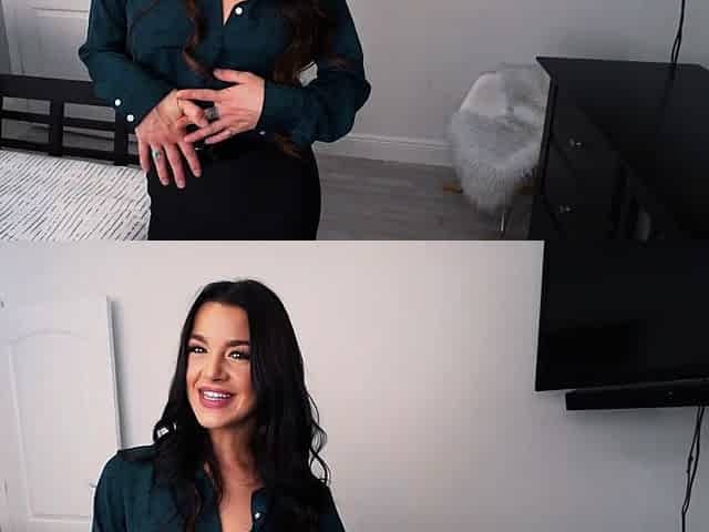 Evelin Stone Real Estate Agent Sweetens Deal with Blowjob &