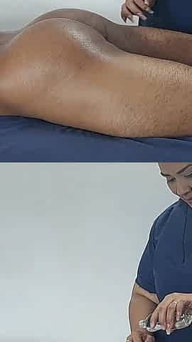 Mature Masseuse Gives Good Service