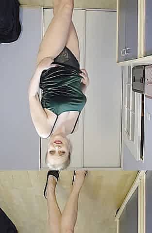 Ebony Costume & Pissing Show